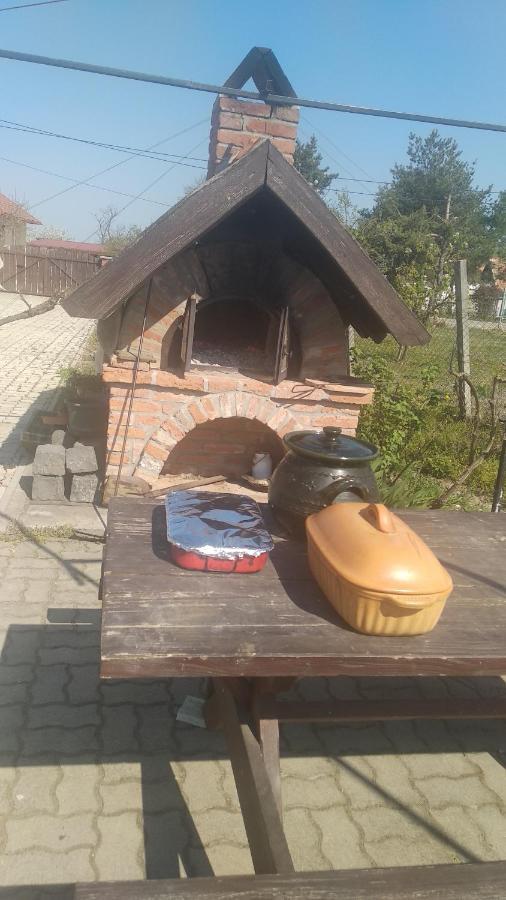 Novakporta Vendeghaz Apartment Lakhegy ภายนอก รูปภาพ